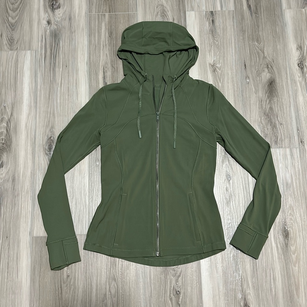 Lululemon hooded define jacket- size 10